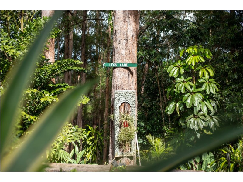 98 Towen Mount Road, Towen Mountain QLD 4560