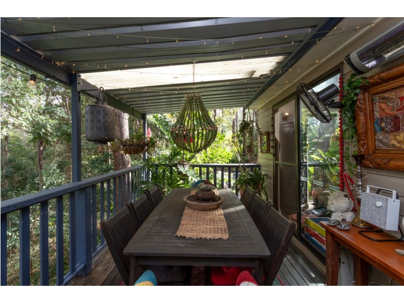 98 Towen Mount Road, Towen Mountain QLD 4560