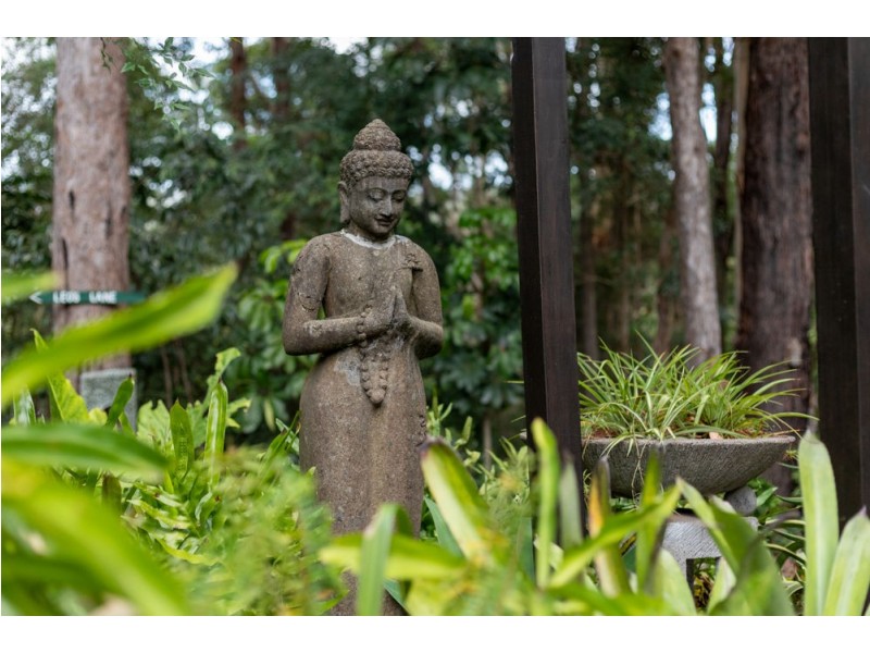 98 Towen Mount Road, Towen Mountain QLD 4560