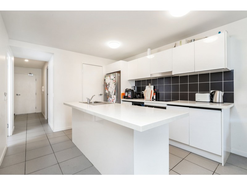 17/10 High Street, Sippy Downs QLD 4556