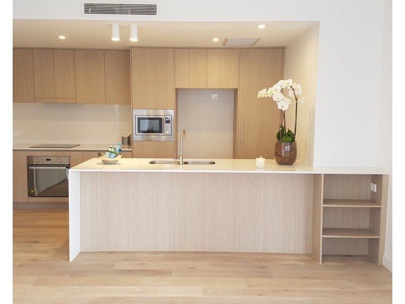 202/31 Maltman Street South, Kings Beach QLD 4551