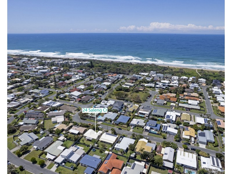 24 Saleng Crescent, Warana QLD 4575