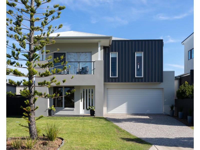 49 Marina View Drive, Pelican Waters QLD 4551