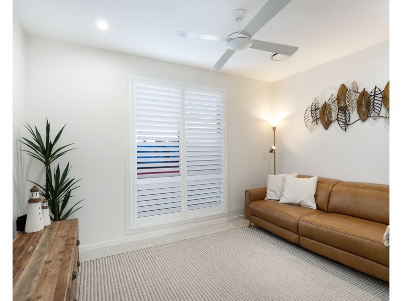 49 Marina View Drive, Pelican Waters QLD 4551