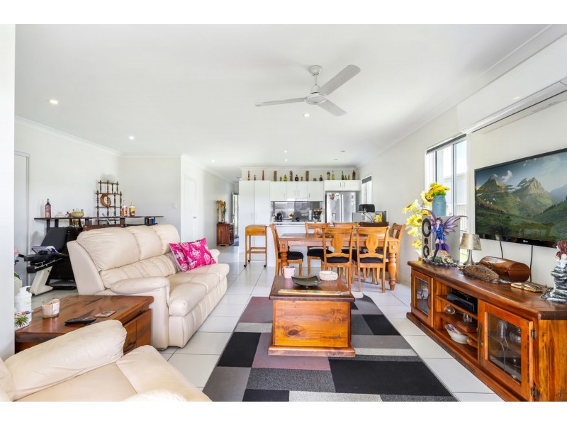 13 Burdekin Place, Pelican Waters QLD 4551