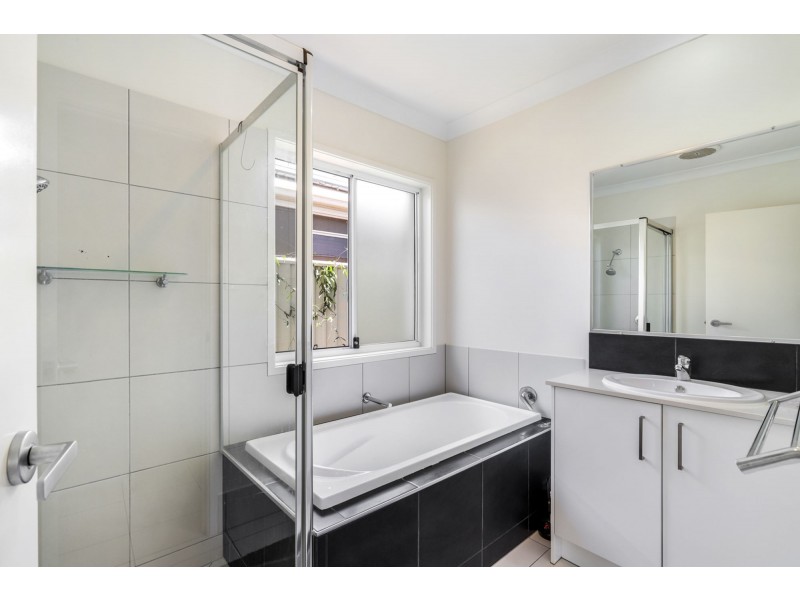13 Burdekin Place, Pelican Waters QLD 4551