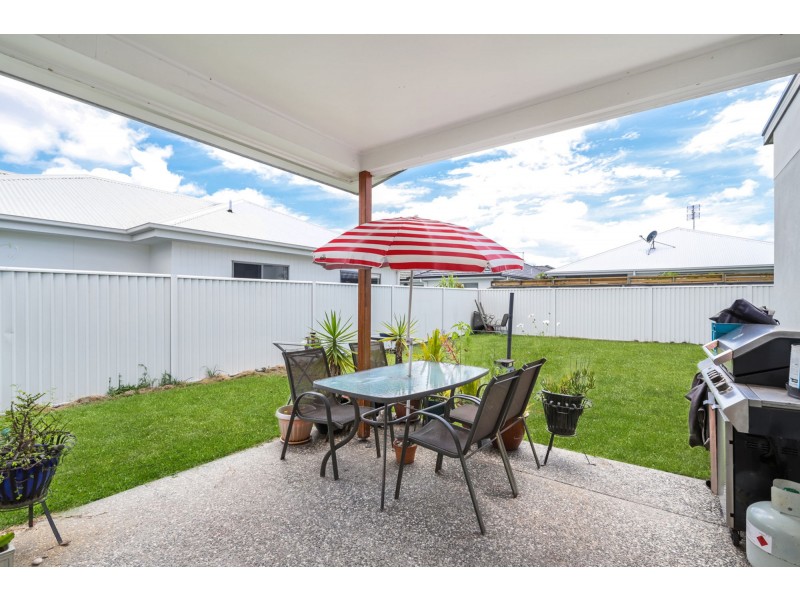 13 Burdekin Place, Pelican Waters QLD 4551