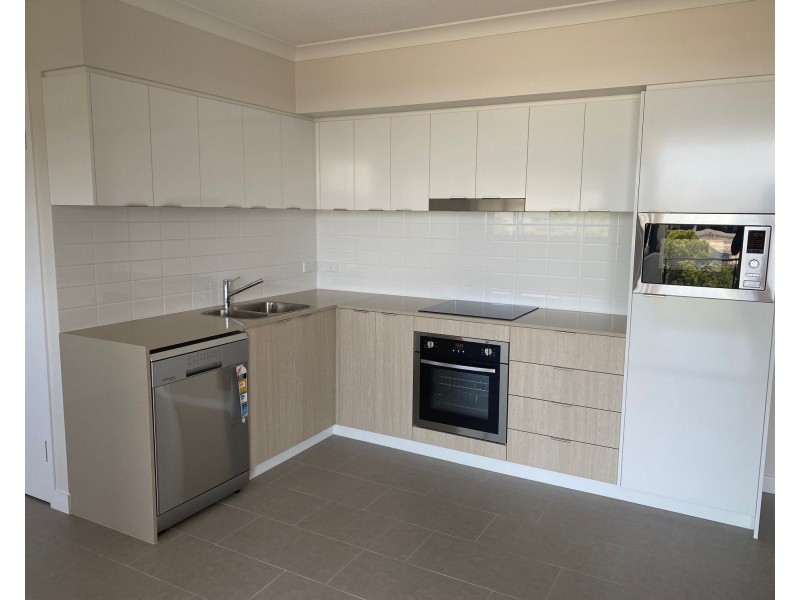 23/10-18 Pikki Street, Maroochydore QLD 4558