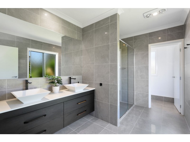 258 Dulong Road, Dulong QLD 4560