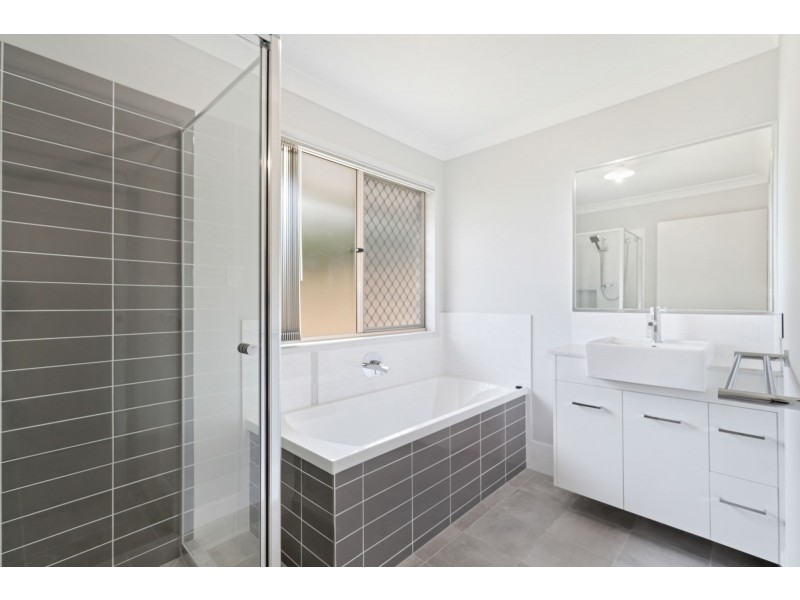 285-289 Blackall Range Road, West Woombye QLD 4559