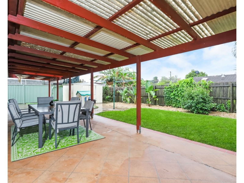 9 Ilaroo Crescent, Warana QLD 4575