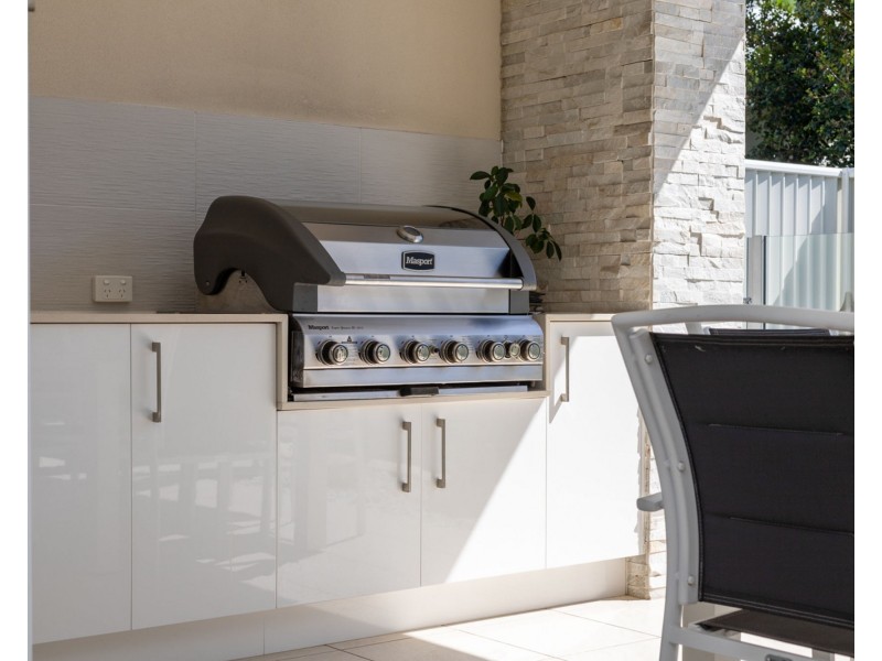 21 Bells Esplanade, Pelican Waters QLD 4551