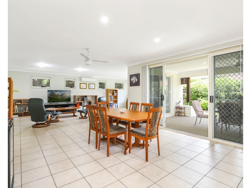 14 Resolution Street, Pelican Waters QLD 4551