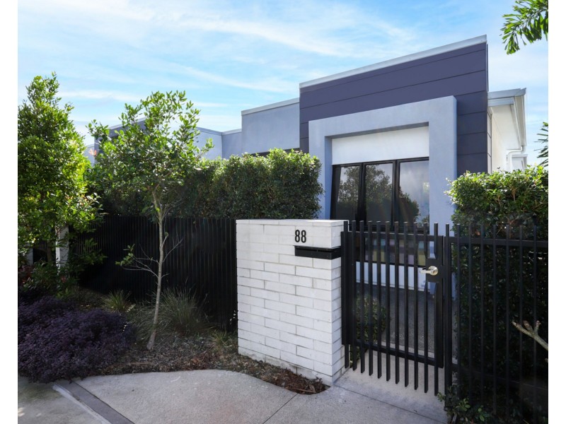 88 Tranquility Way, Palmview QLD 4553