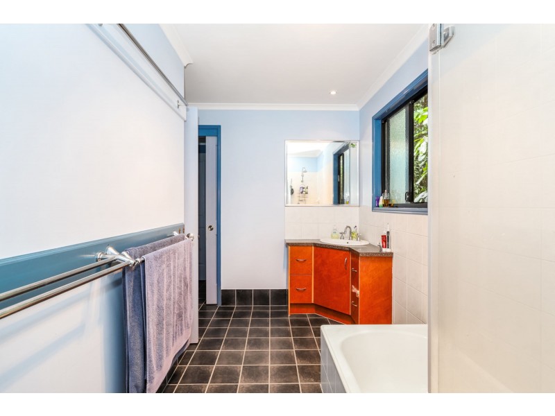 16 Mons Road, Buderim QLD 4556