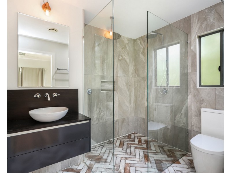 302 Ninderry rd, Ninderry QLD 4561