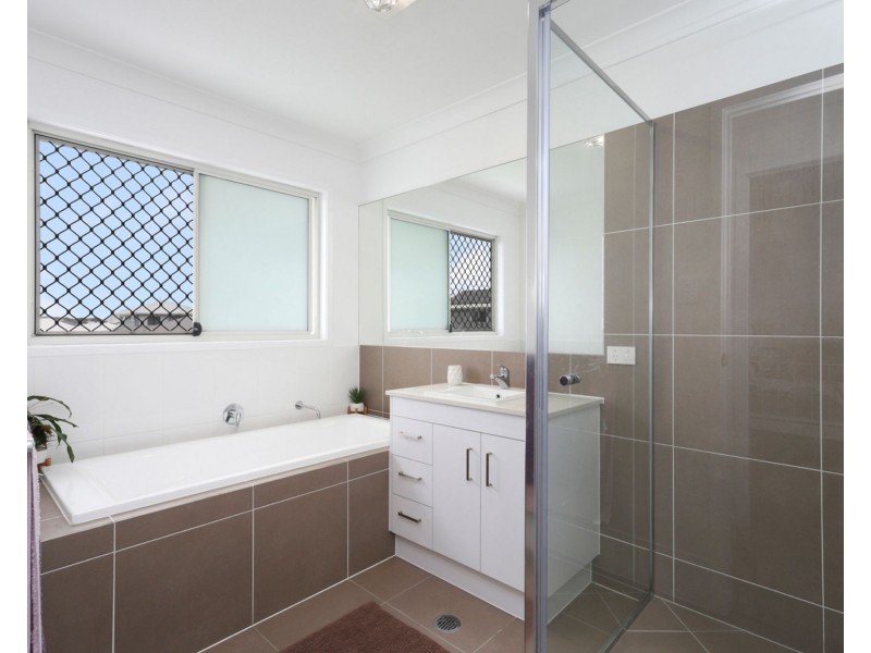 11 Driver Street, Palmview QLD 4553