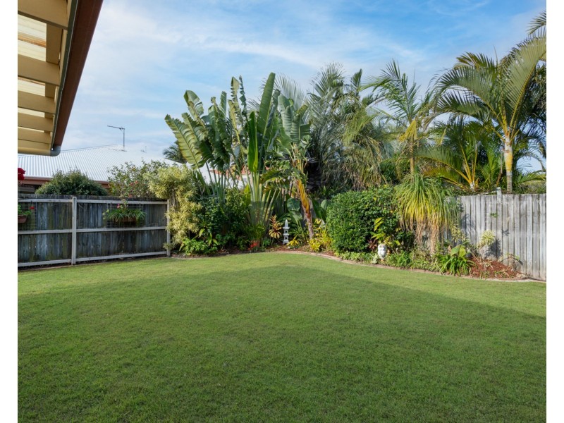 43 Kalowendha Avenue, Pelican Waters QLD 4551