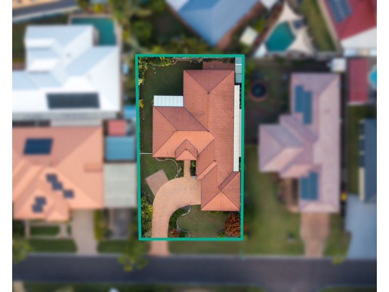43 Kalowendha Avenue, Pelican Waters QLD 4551