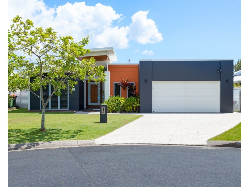 23 Trinity Place, Pelican Waters QLD 4551