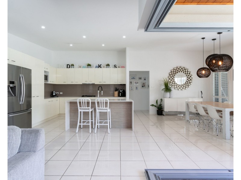23 Trinity Place, Pelican Waters QLD 4551