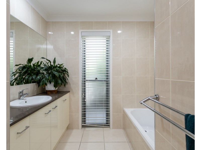 23 Trinity Place, Pelican Waters QLD 4551
