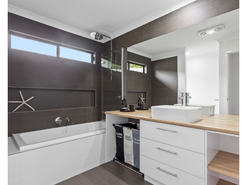 20 Kookaburra Drive, Palmview QLD 4553