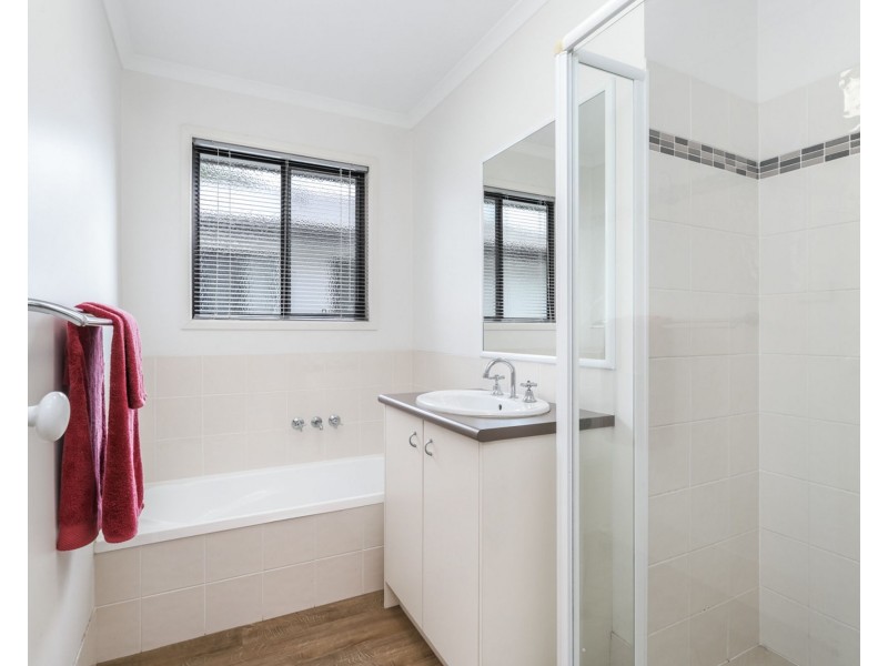 9/2A Swan Street, Beerwah QLD 4519