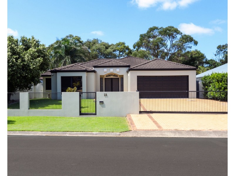 23 Midden Place, Pelican Waters QLD 4551