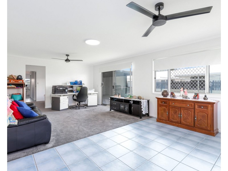 10 Langura Street, Warana QLD 4575