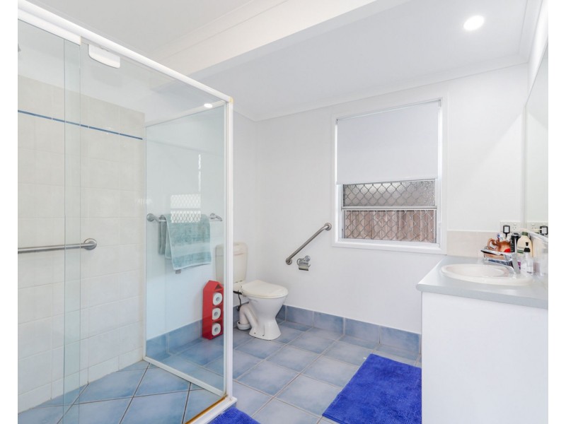 10 Langura Street, Warana QLD 4575