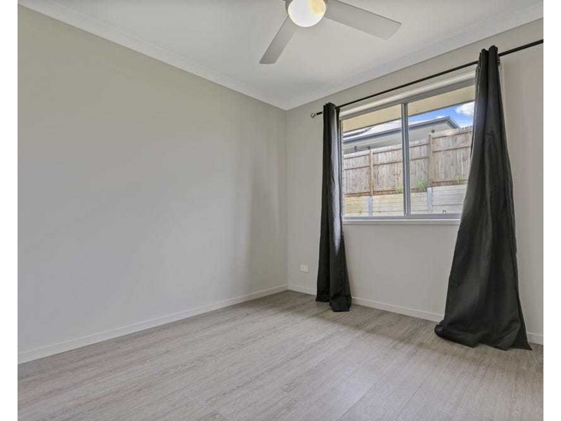 9 Ngungun Crescent, Glass House Mountains QLD 4518