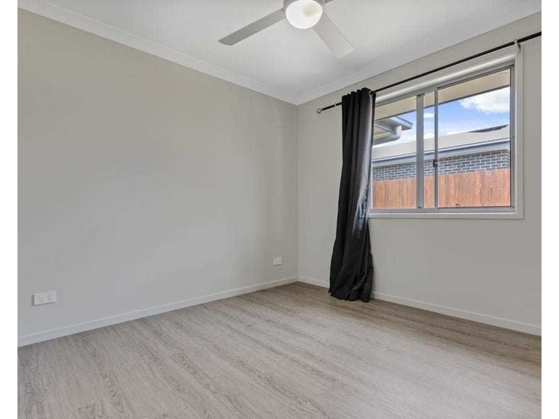 9 Ngungun Crescent, Glass House Mountains QLD 4518