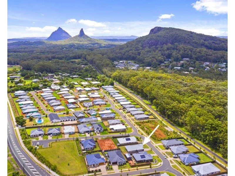 9 Ngungun Crescent, Glass House Mountains QLD 4518