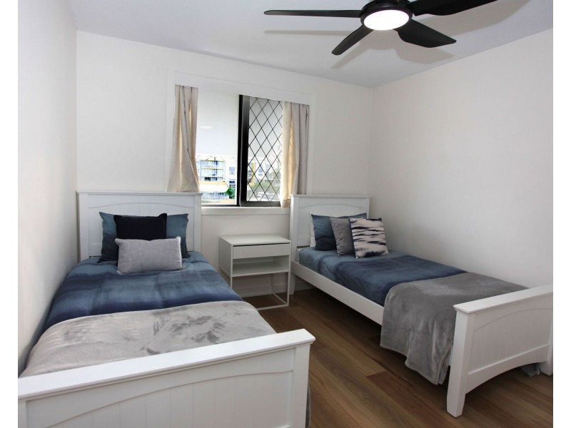 12/4 Maloja Avenue, Caloundra QLD 4551