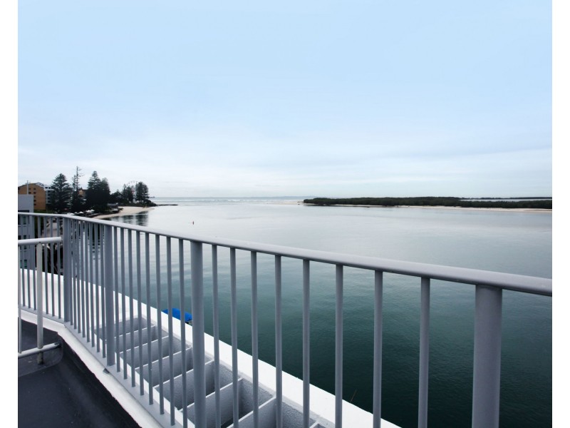 12/4 Maloja Avenue, Caloundra QLD 4551