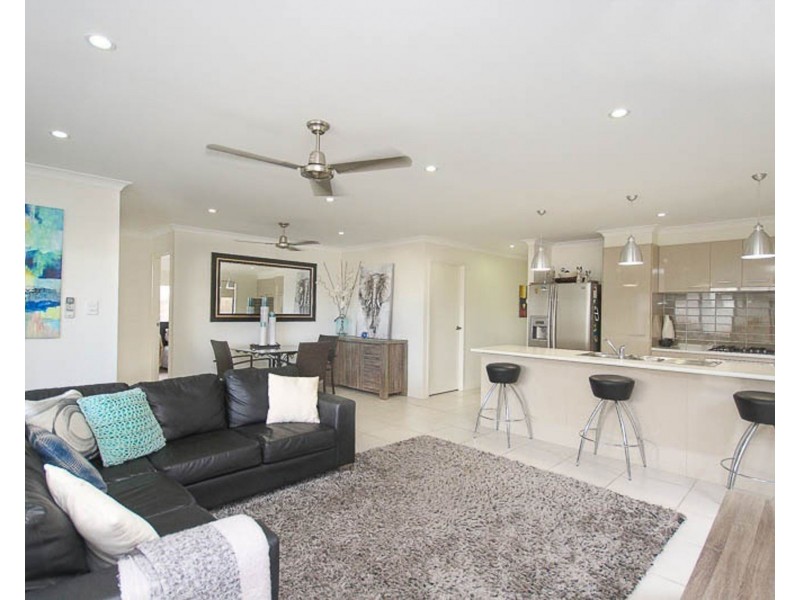 53 Auburn Street, Caloundra West QLD 4551