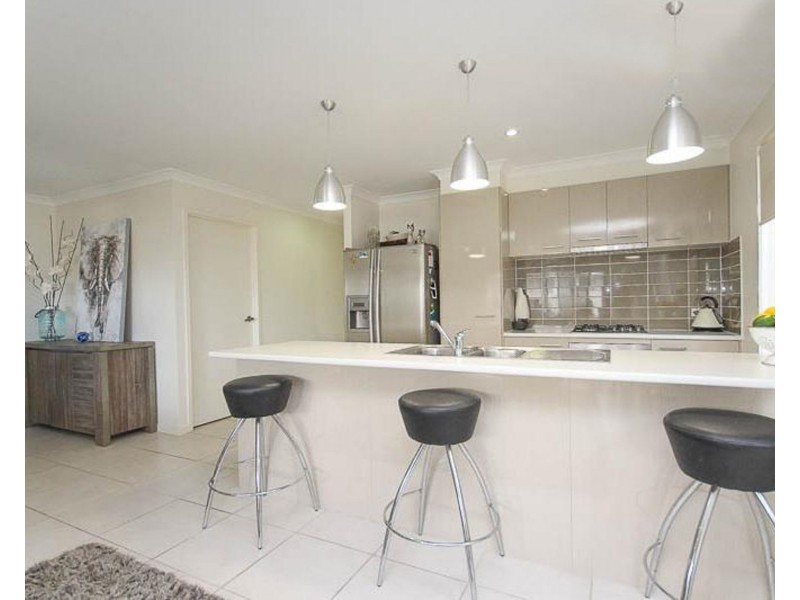 53 Auburn Street, Caloundra West QLD 4551