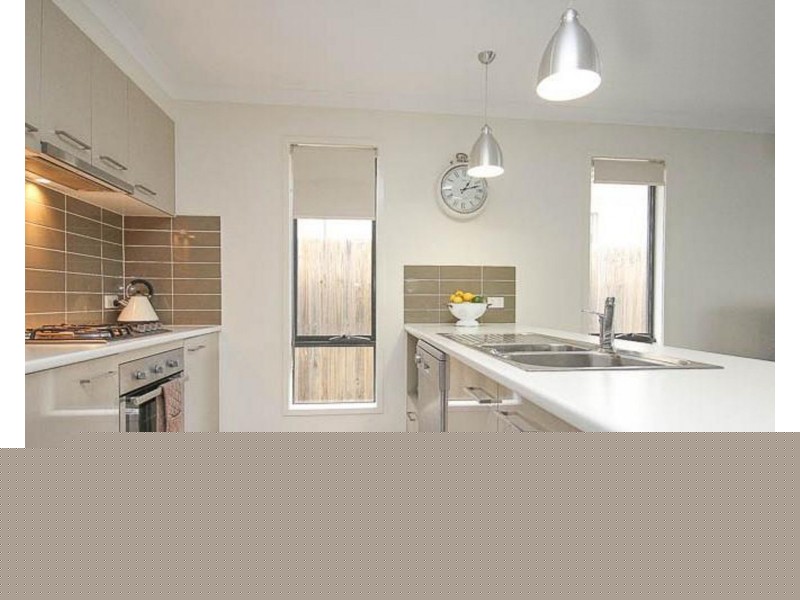 53 Auburn Street, Caloundra West QLD 4551