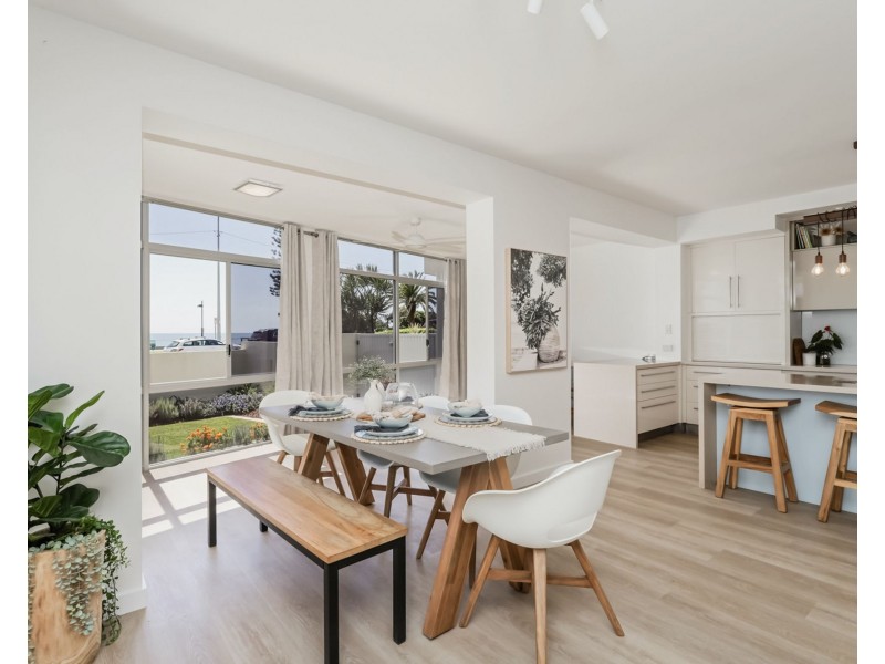 1/244 Alexandra Parade, Alexandra Headland QLD 4572