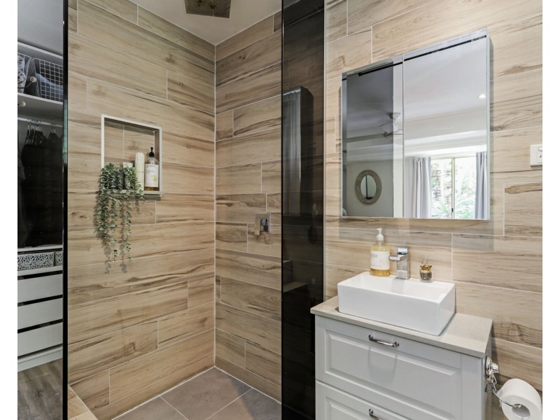 8 Low Street, Eumundi QLD 4562