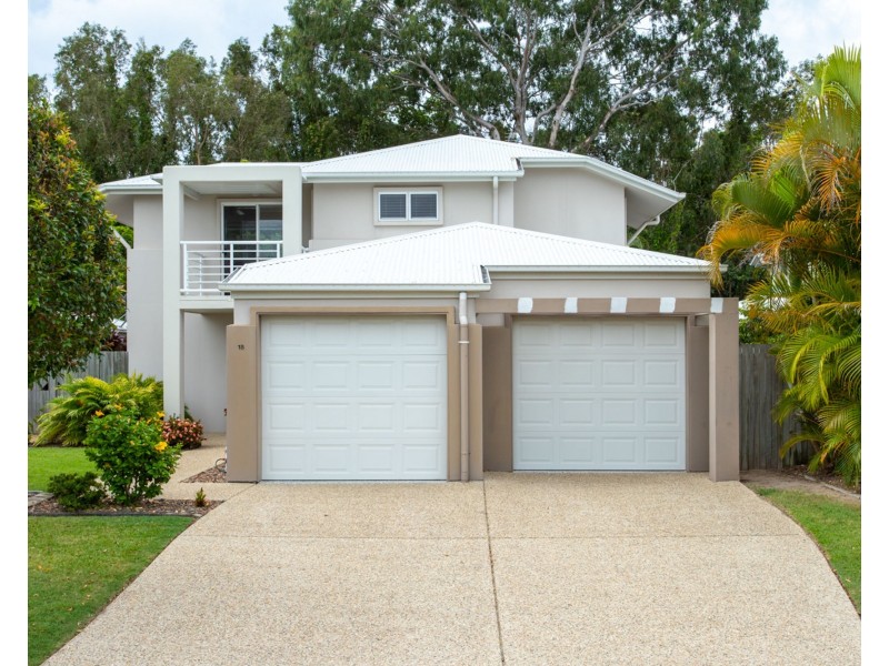 18/1 Harbourlights Way, Pelican Waters QLD 4551