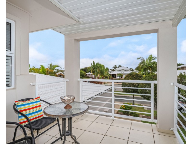 18/1 Harbourlights Way, Pelican Waters QLD 4551