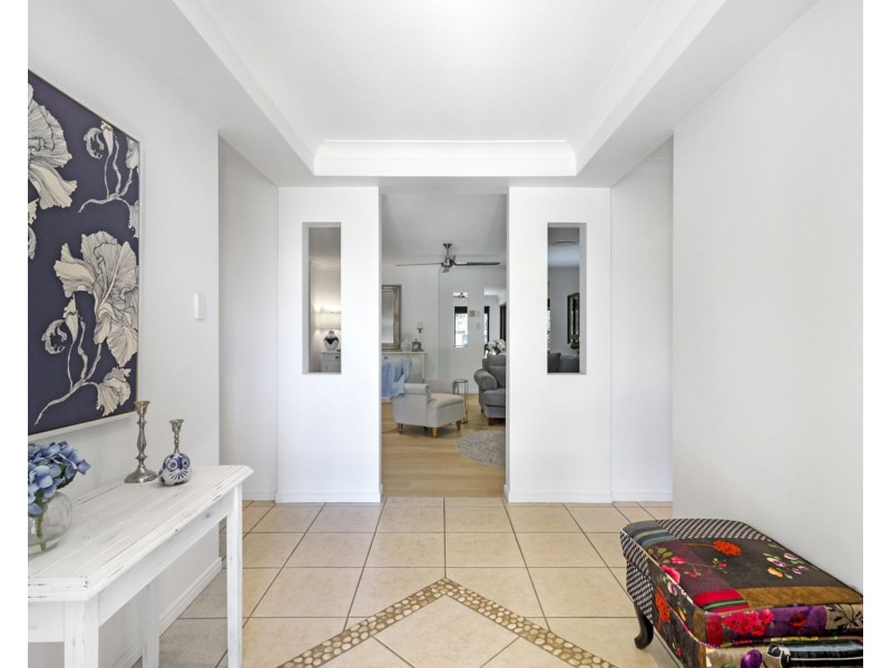 4 Tytherleigh Lane, Pelican Waters QLD 4551