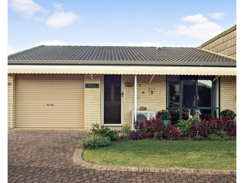 249/4 Melody Court, Warana QLD 4575