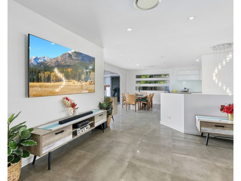 9 Culbara Street, Mooloolaba QLD 4557