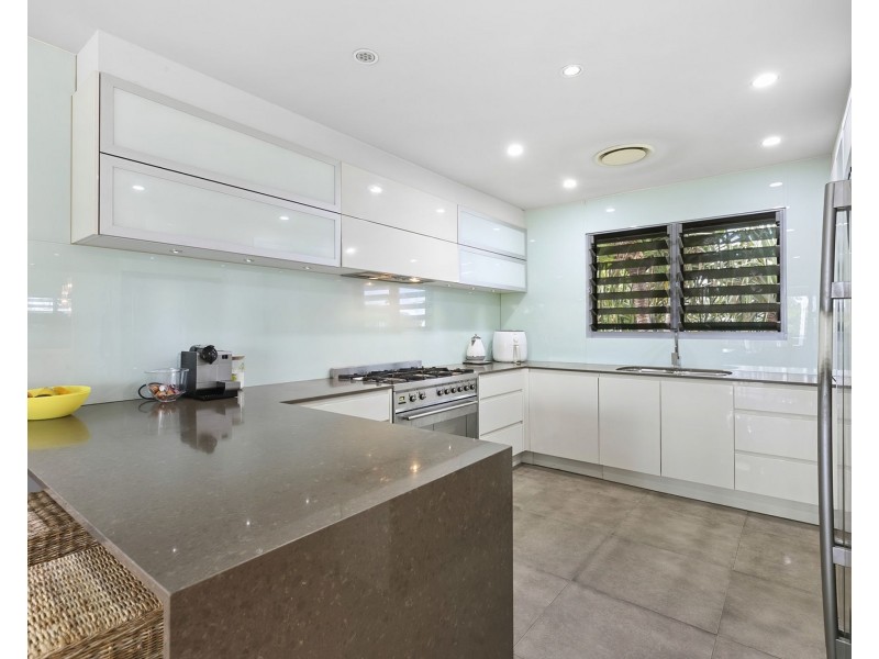 9 Culbara Street, Mooloolaba QLD 4557