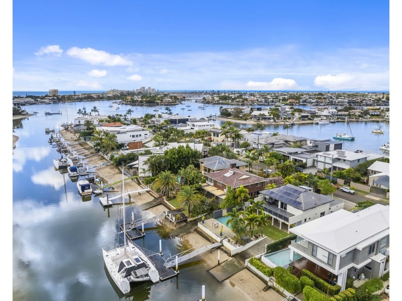 9 Culbara Street, Mooloolaba QLD 4557