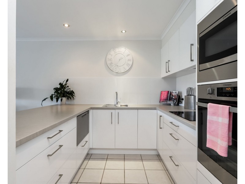 191/4 Melody Court, Warana QLD 4575