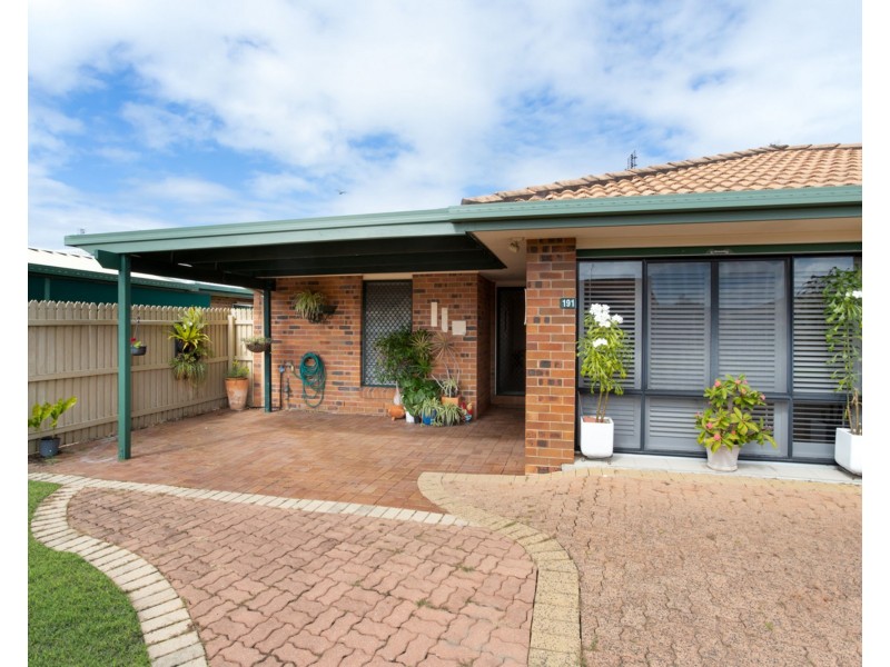 191/4 Melody Court, Warana QLD 4575